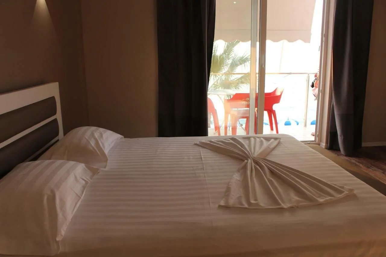 *** Hotel Palmanova Beach Mardok Vlorë Albanie