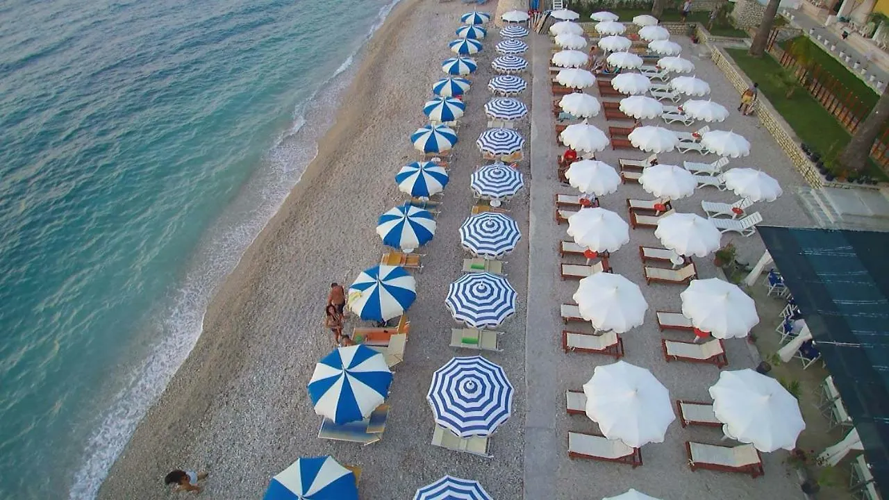 Palmanova Beach Mardok Vlorë Albanie